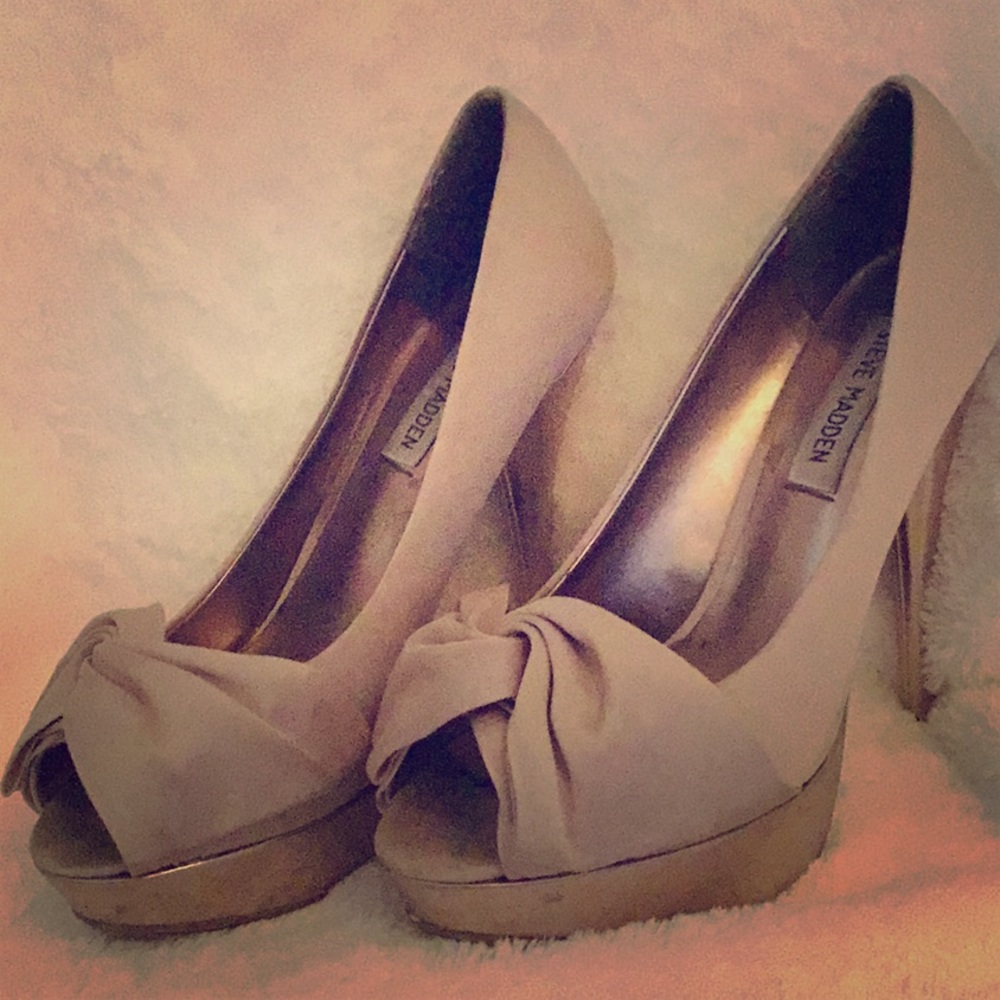 Steve Madden, cream high platform heels.